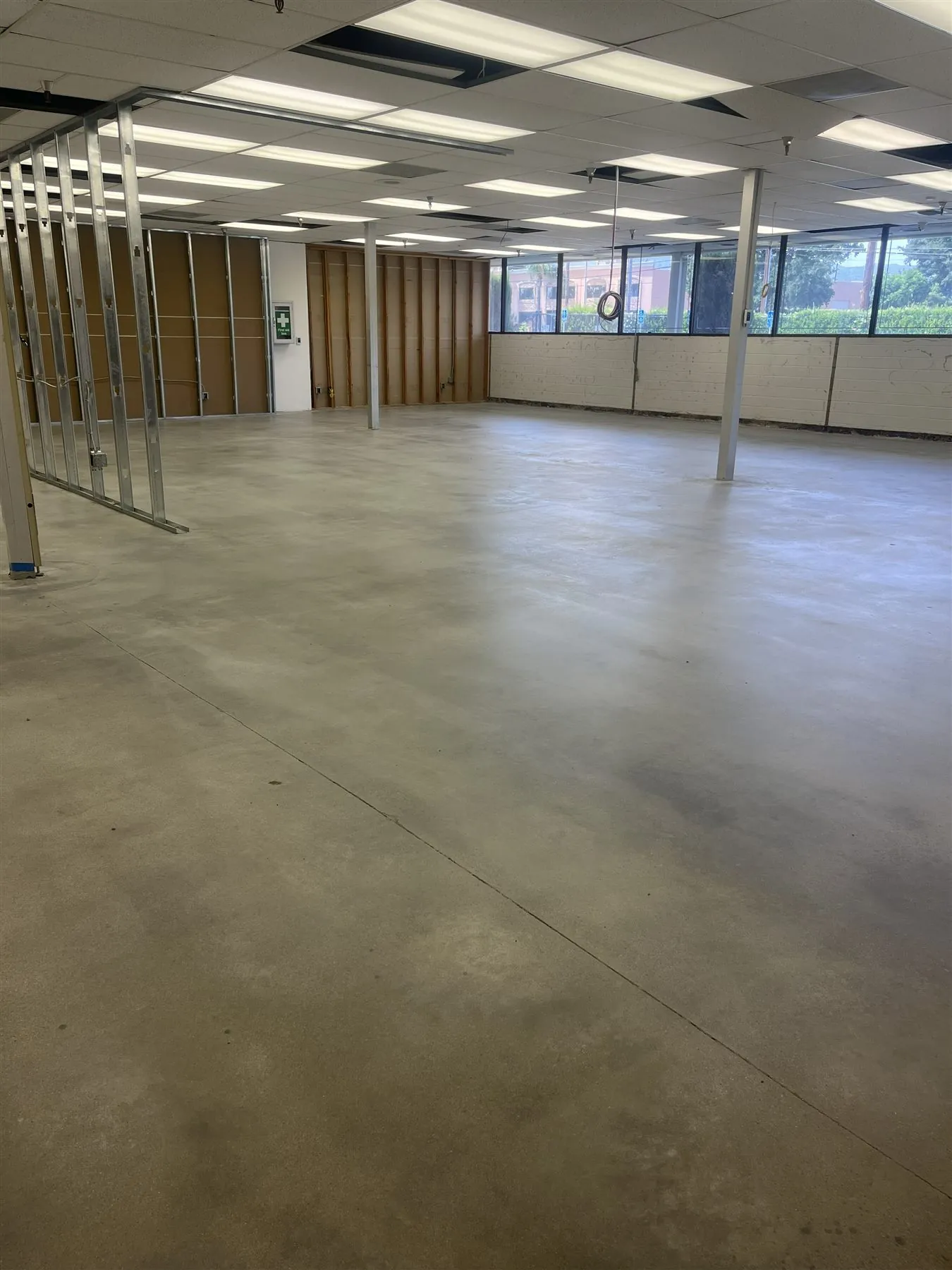 Grind and seal concrete floor in an open office